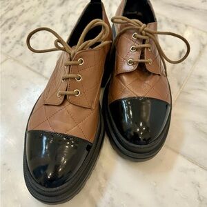 AGL Quilted Tan and Glossy Black Women's Oxfords